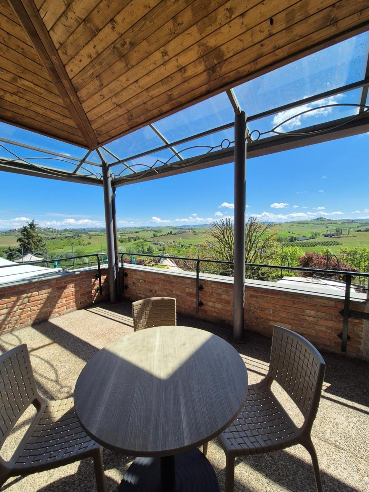Locanda Del Boscogrande Montegrosso dʼAsti Dış mekan fotoğraf