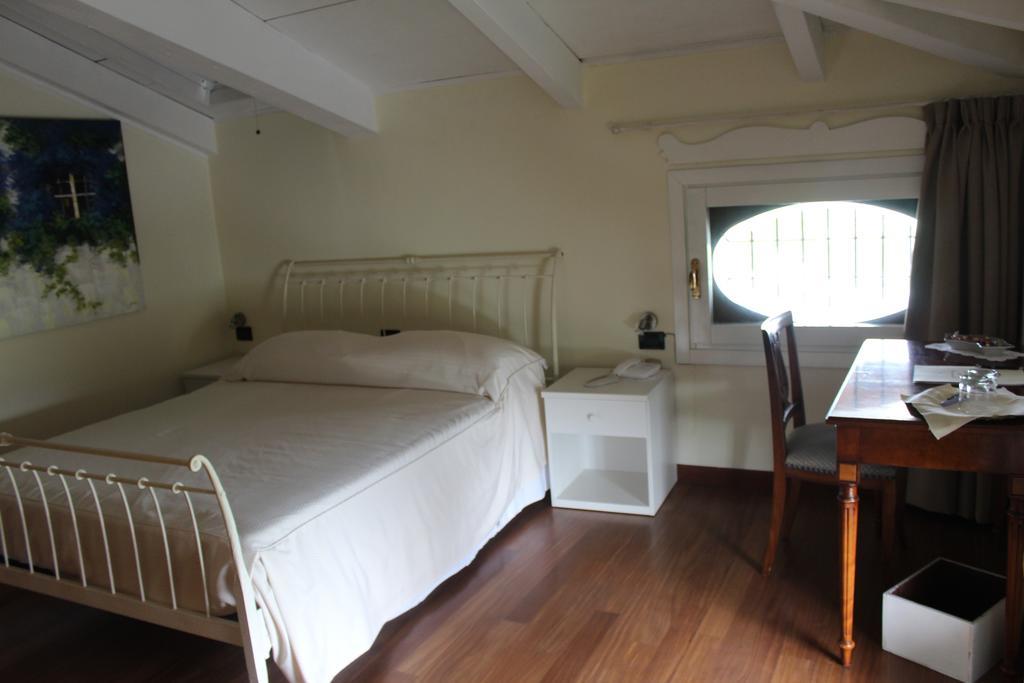 Locanda Del Boscogrande Montegrosso dʼAsti Dış mekan fotoğraf
