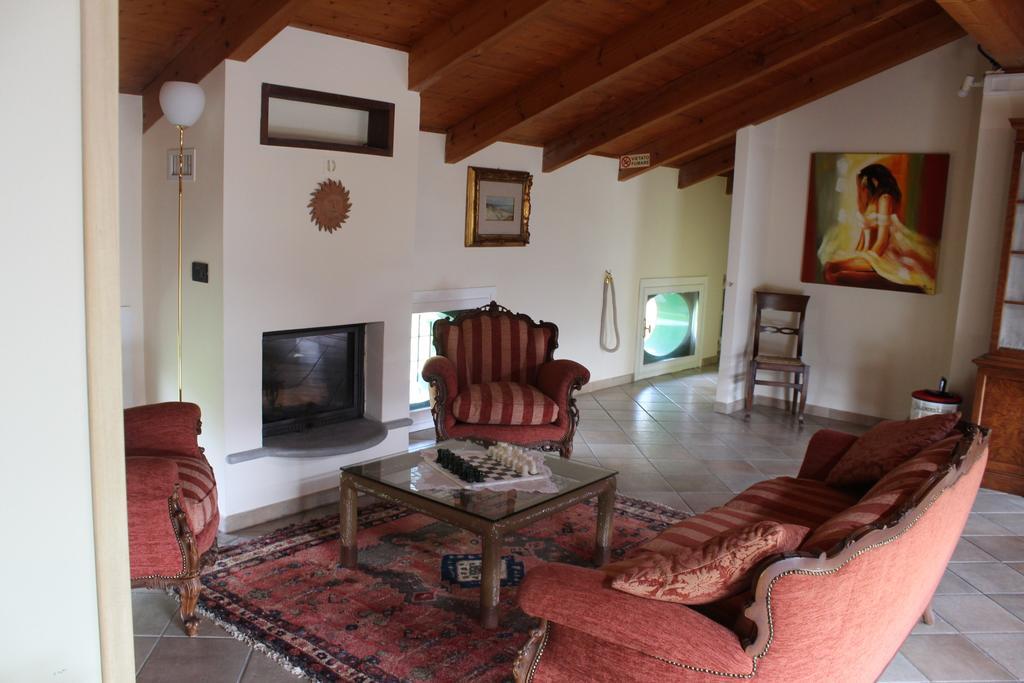 Locanda Del Boscogrande Montegrosso dʼAsti Dış mekan fotoğraf