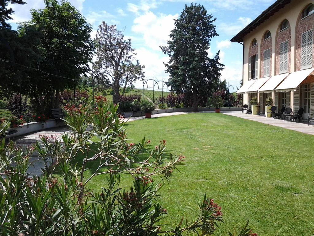 Locanda Del Boscogrande Montegrosso dʼAsti Dış mekan fotoğraf