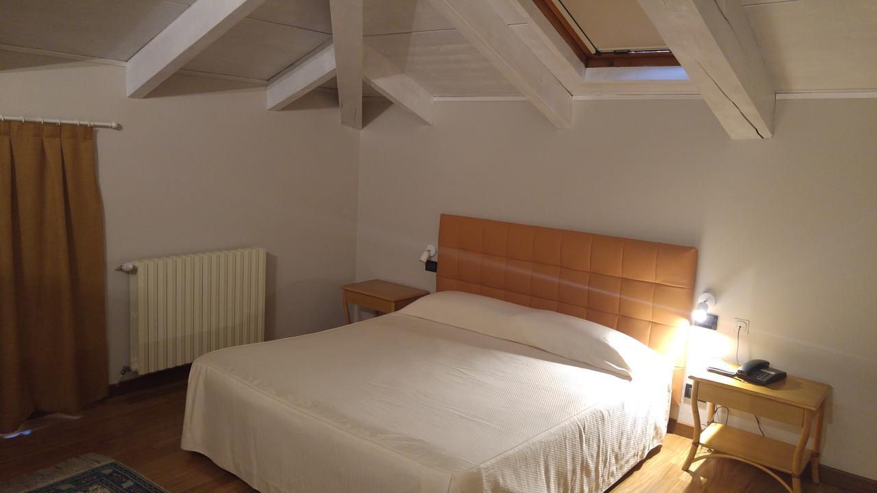 Locanda Del Boscogrande Montegrosso dʼAsti Dış mekan fotoğraf