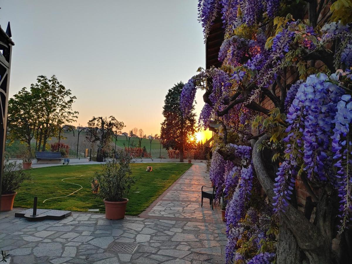 Locanda Del Boscogrande Montegrosso dʼAsti Dış mekan fotoğraf